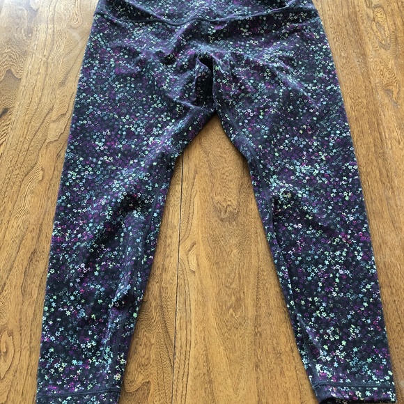 Lululemon Leggings size 20 - Picture 3 of 7